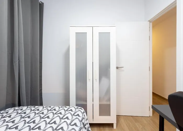 Home2book Design Black & White Cruz Santa Cruz de Tenerife