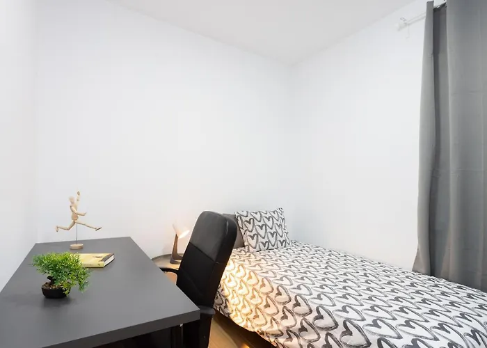 Home2book Design Black & White Cruz Santa Cruz de Tenerife