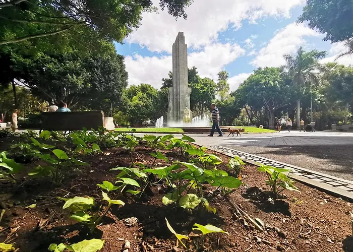 Home2book Design Black & White Cruz Apartment Santa Cruz de Tenerife