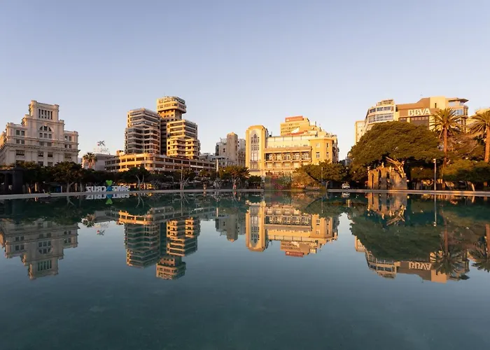 Home2book Design Black & White Cruz Apartment Santa Cruz de Tenerife