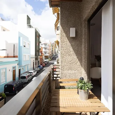 Home2book Design Black & White Cruz * Санта-Крус-де-Тенерифе